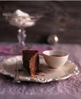 Schokoladen Kuchen mit Schokosauce